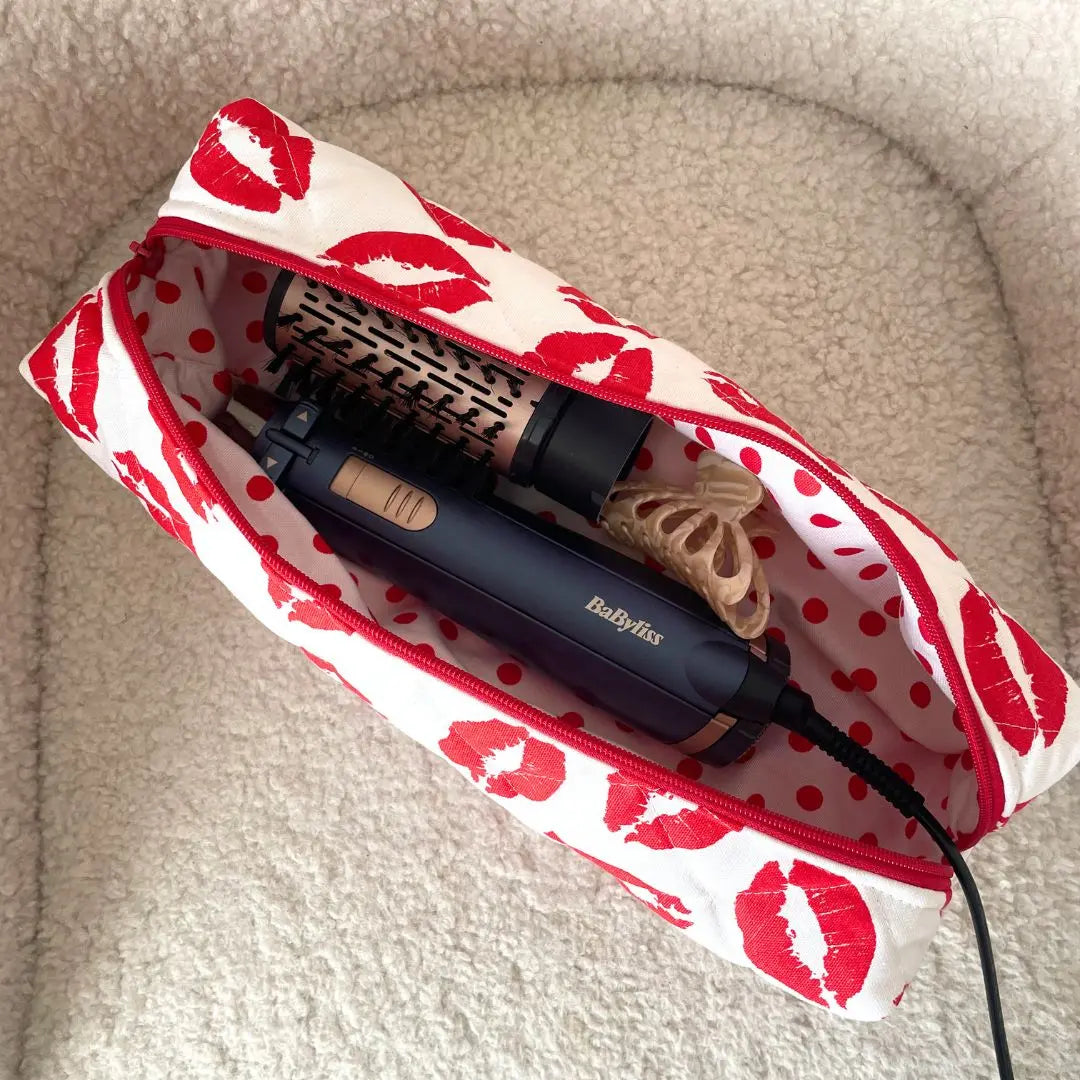 BLUSH KISS ГОЛЯМ НЕСЕСЕР